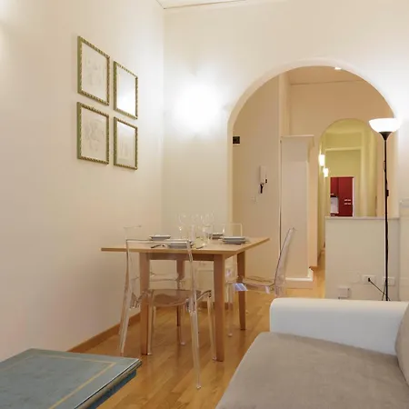 Apartment Borgo Pinti Living Florence
