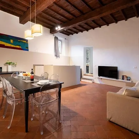Keys Of Italy - Alberobs 15 Tot - Cozy Nearby Train Station Apartment