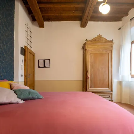 Ardiglione Flat Apartment Florence