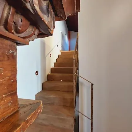 Ponte Vecchio - Luxury - Town Center Apartment