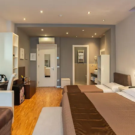 Orcagna Hotel 2*