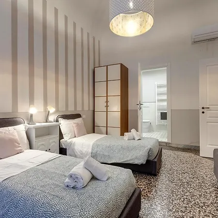 Apartment Proconsolo 9s Florence