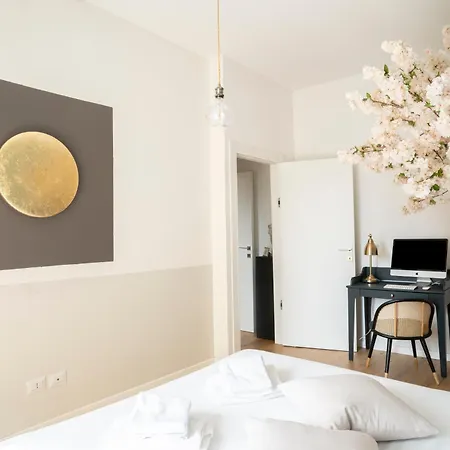 The Cherry Tree House * Florencia