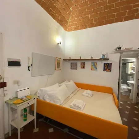 George's House * Florence