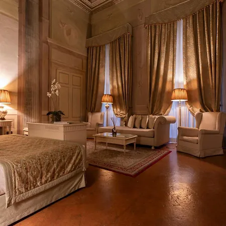 Palazzo Guicciardini 3*