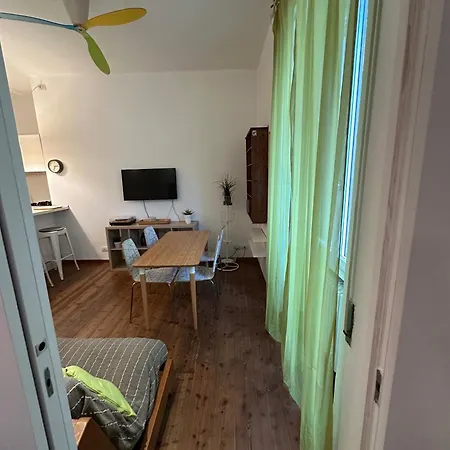 De Cecco Apartment Florence