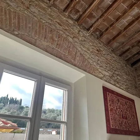 De Cecco Apartment Florence