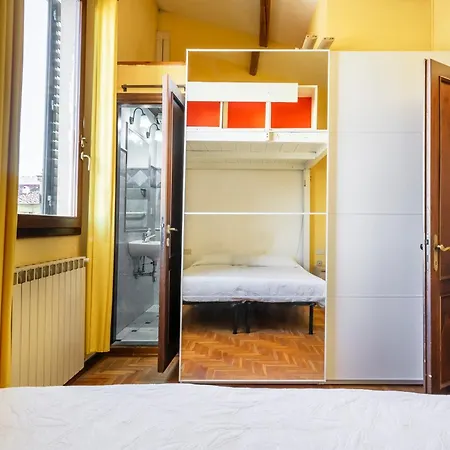 Apartment Guelfa 28 *