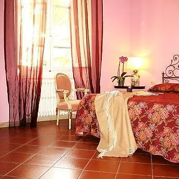 Fiorenza Bed & Breakfast 3*