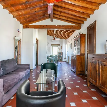 Apartment Guelfa 28