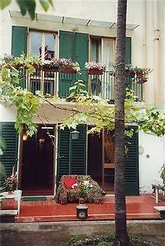 Garden Hotel