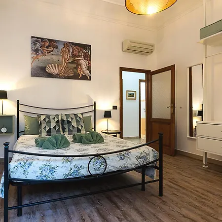 Appartamento Tina House *