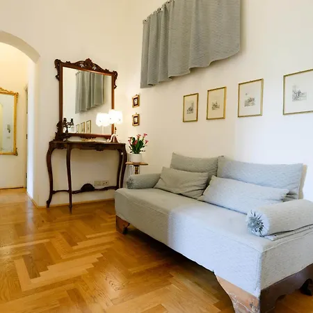 Santa Maria Novella Deluxe Appartement Florence