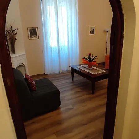Calzaioli Apartment *