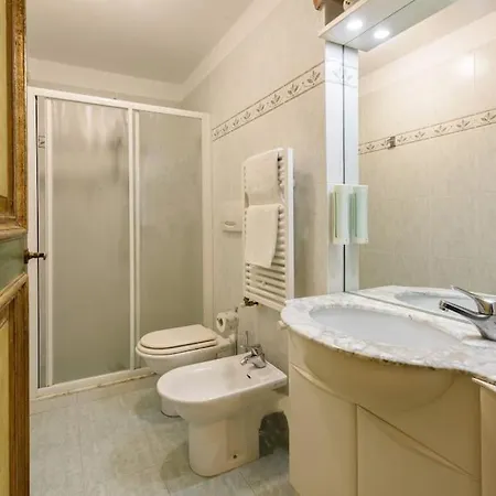 Il Portico Sui Colli Giardino Privato E Posto Auto Apartment *