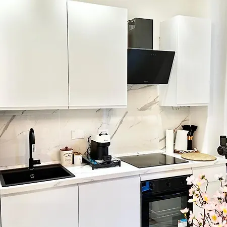 Appartement D'arte, L'oasi *