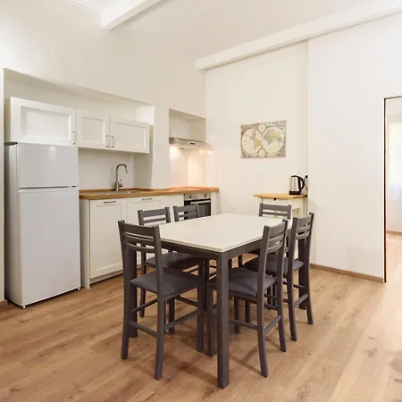 Apartment Uffizi 3 Bedrooms By Mmega *