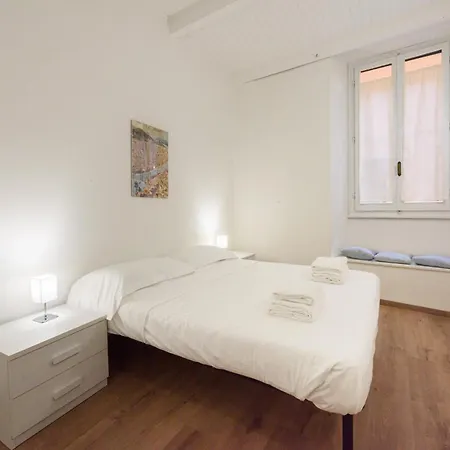 Apartment Uffizi 3 Bedrooms By Mmega *