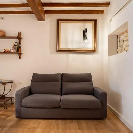 Apartment Keys Of Italy - Mercato 20 - Modern 1 Bedroom Nearby Mercato *