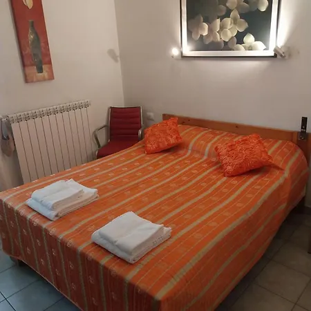 Bilocale Intero Alloggio *