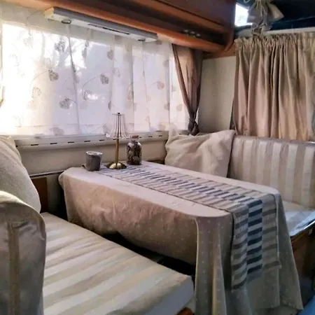 キャンプ場 Sweet Camper *