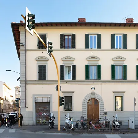 Casina Fiorentina * Florence