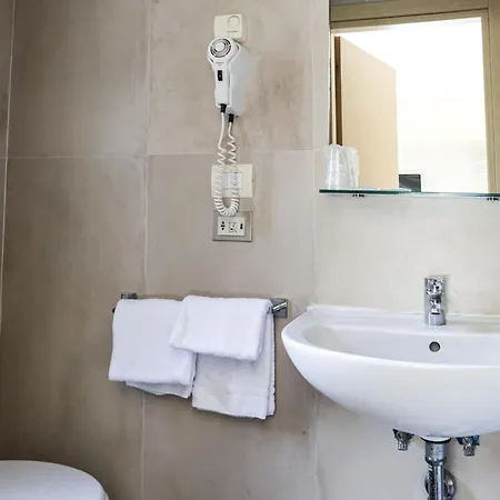 Hotel Firenze Florencia