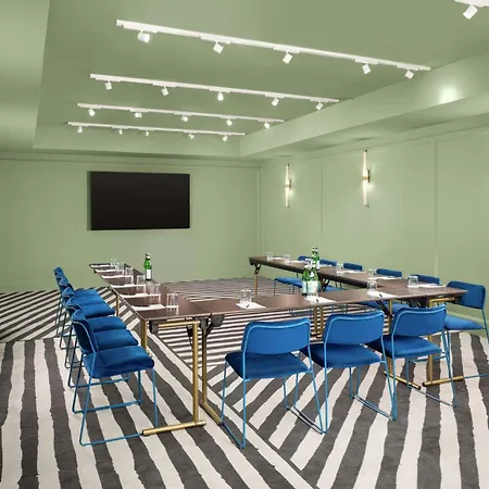 Anglo American Florence, Curio Collection By Hilton 5* Florence