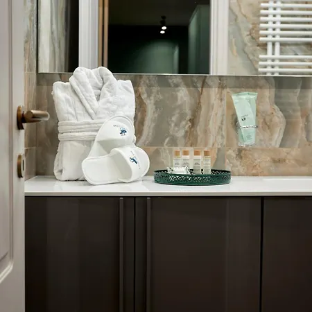 Aparthotel Leopoldo 3*