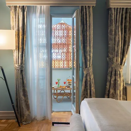 Number Nine Hotel 5*