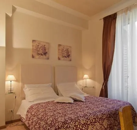 Bed & Bed Peterson Florenz