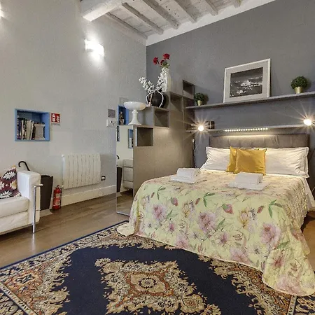 Santo Spirito Flat Florence