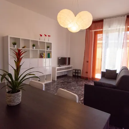 Apartment Kate In Centro 3 Da Letto 3 Bagni Florenz