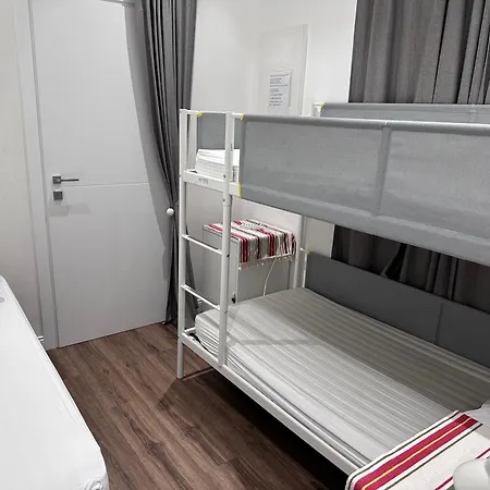 Hostel Affitta Mimi Family