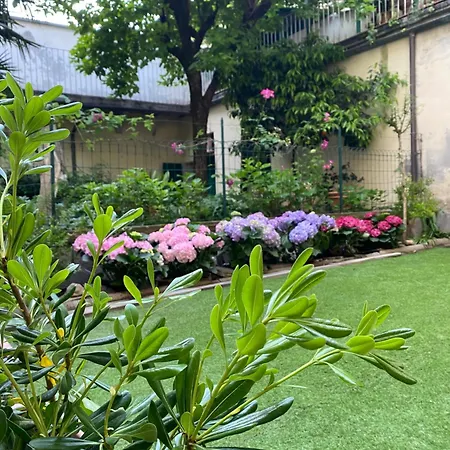 Garden Pilastri Florence