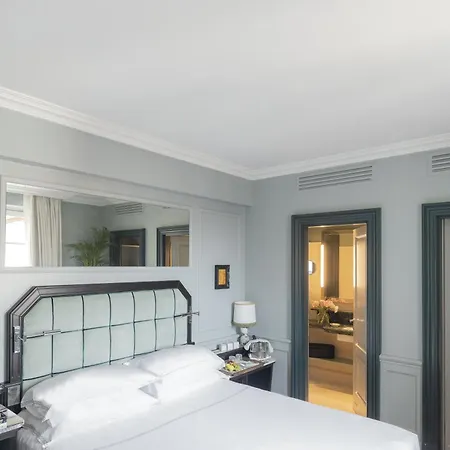 The Place 5* Florencia