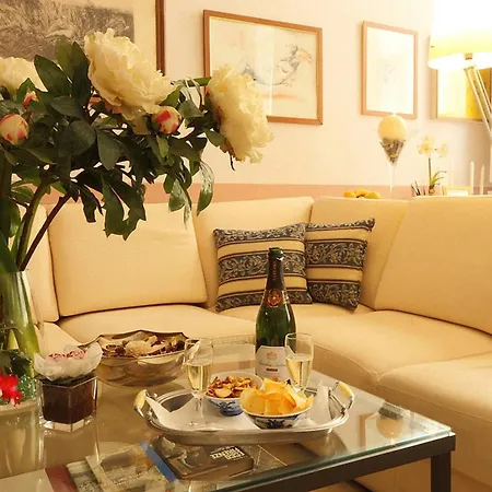 Badia Fiorentina Couette-café 3*