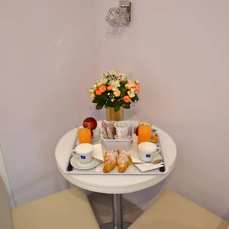 Stadium Bed & Breakfast 3*