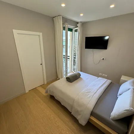 Apartment Modern Self Check-in *