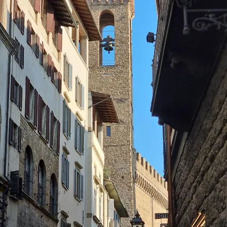 La Sede Dell'arte Monolocale E In Torre Medievale Vicino A Duomo E Piazza Signoria Apartment
