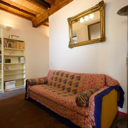 Sant'ambrogio Comfort Appartamento *