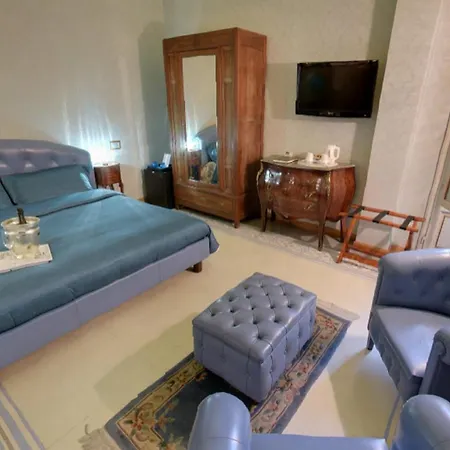 Bed & Breakfast Cavour10 2*