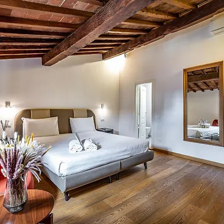 Martelli 6 Suite&apartments