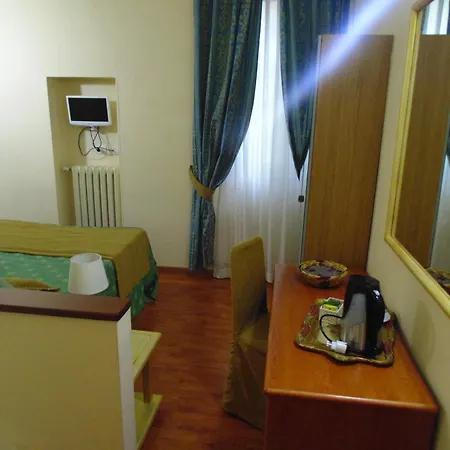 Relais Dante E Beatrice Bed and Breakfast Φλωρεντία
