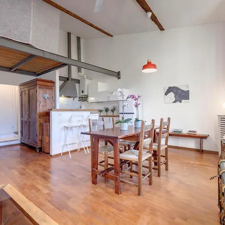 Apartment Mezzo 24 Iv