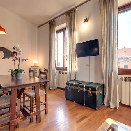 Apartment Mezzo 24 Iv *