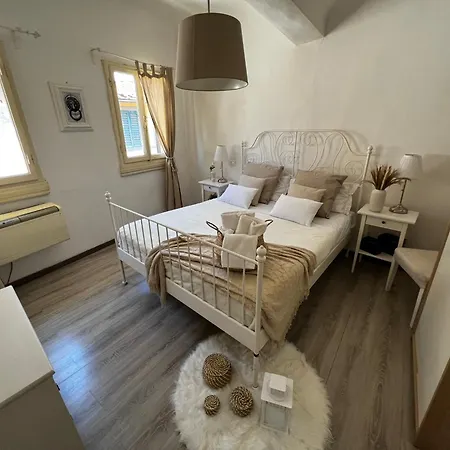 La Piccola Maison *