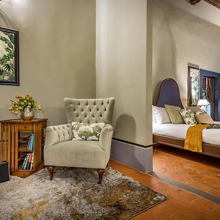 Palazzo Ridolfi - Residenza D'epoca Hotel 3*