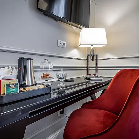 Ungherese Small Luxury Firenze