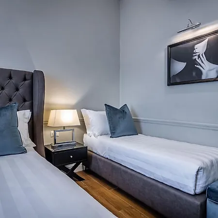Ungherese Small Luxury Ξενοδοχείο 3*